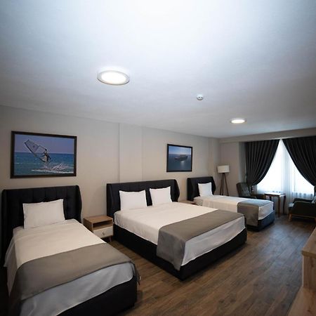 Imroz Elia Hotel Bagian luar foto