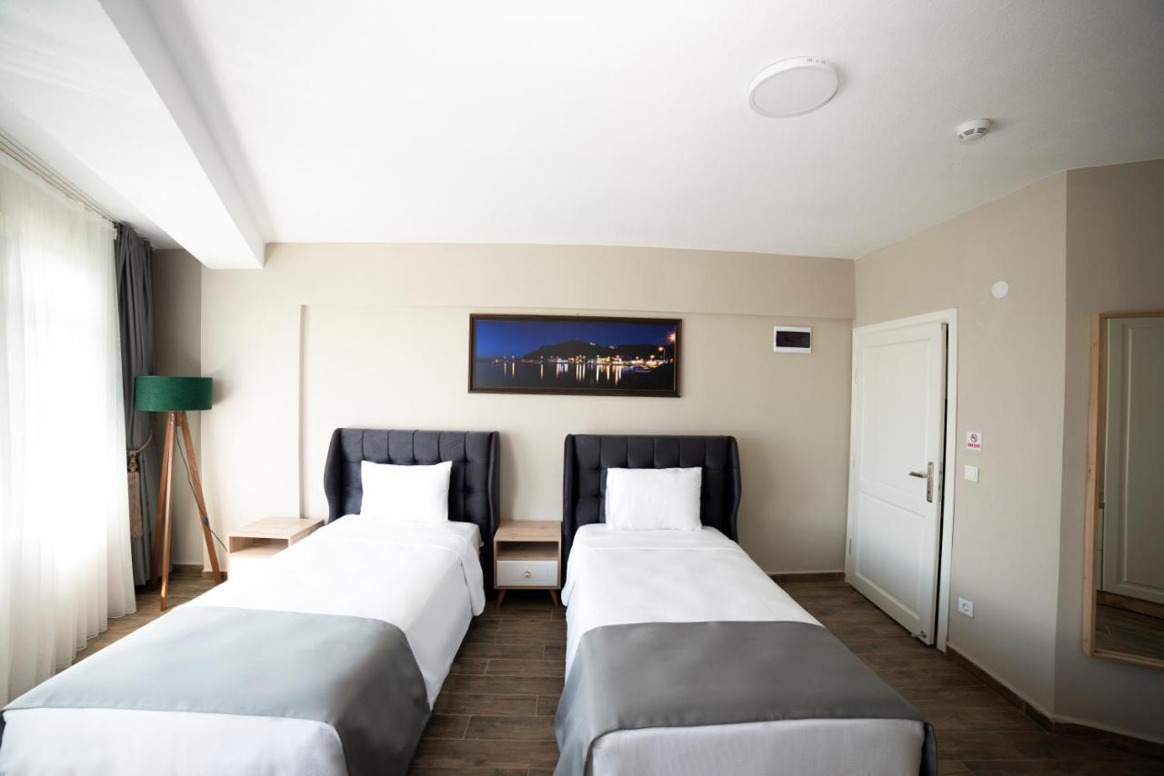 Imroz Elia Hotel Bagian luar foto
