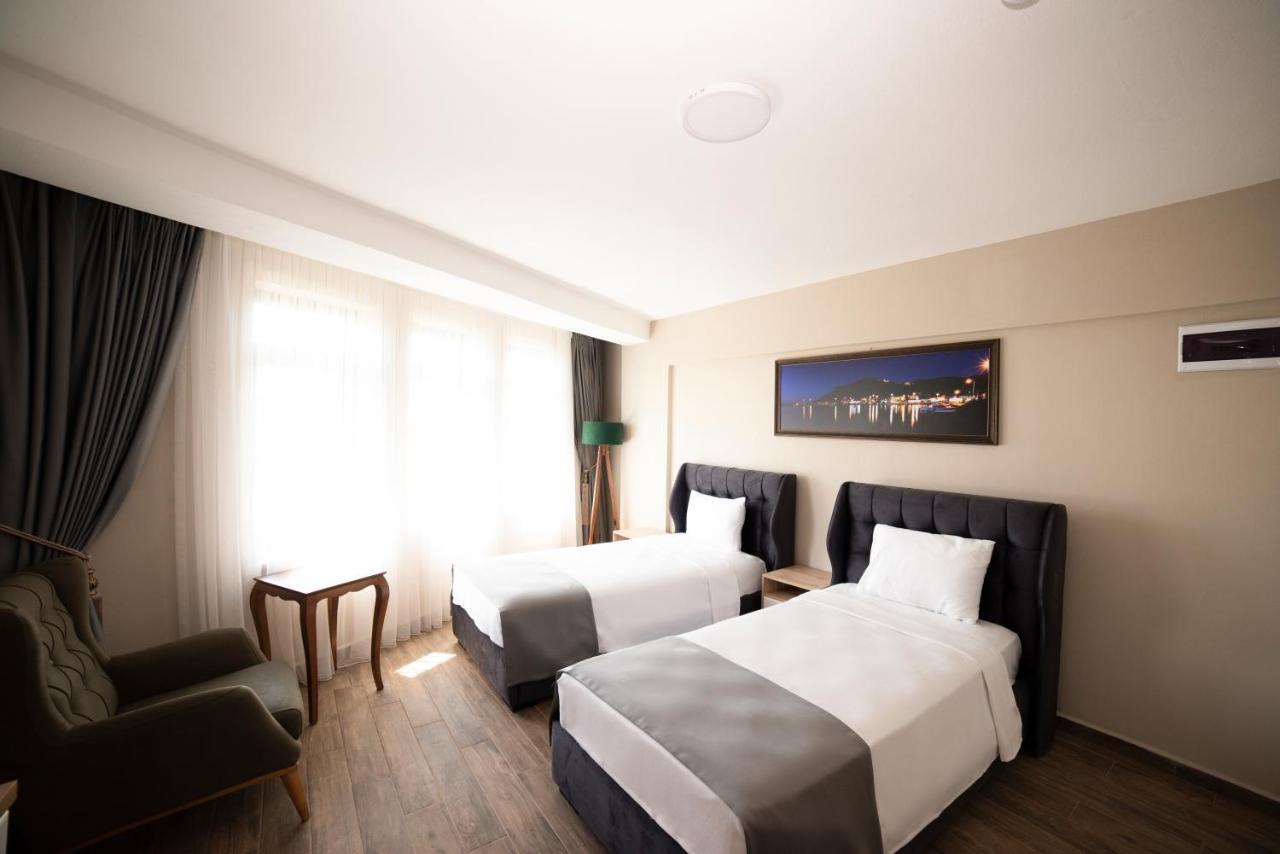 Imroz Elia Hotel Bagian luar foto