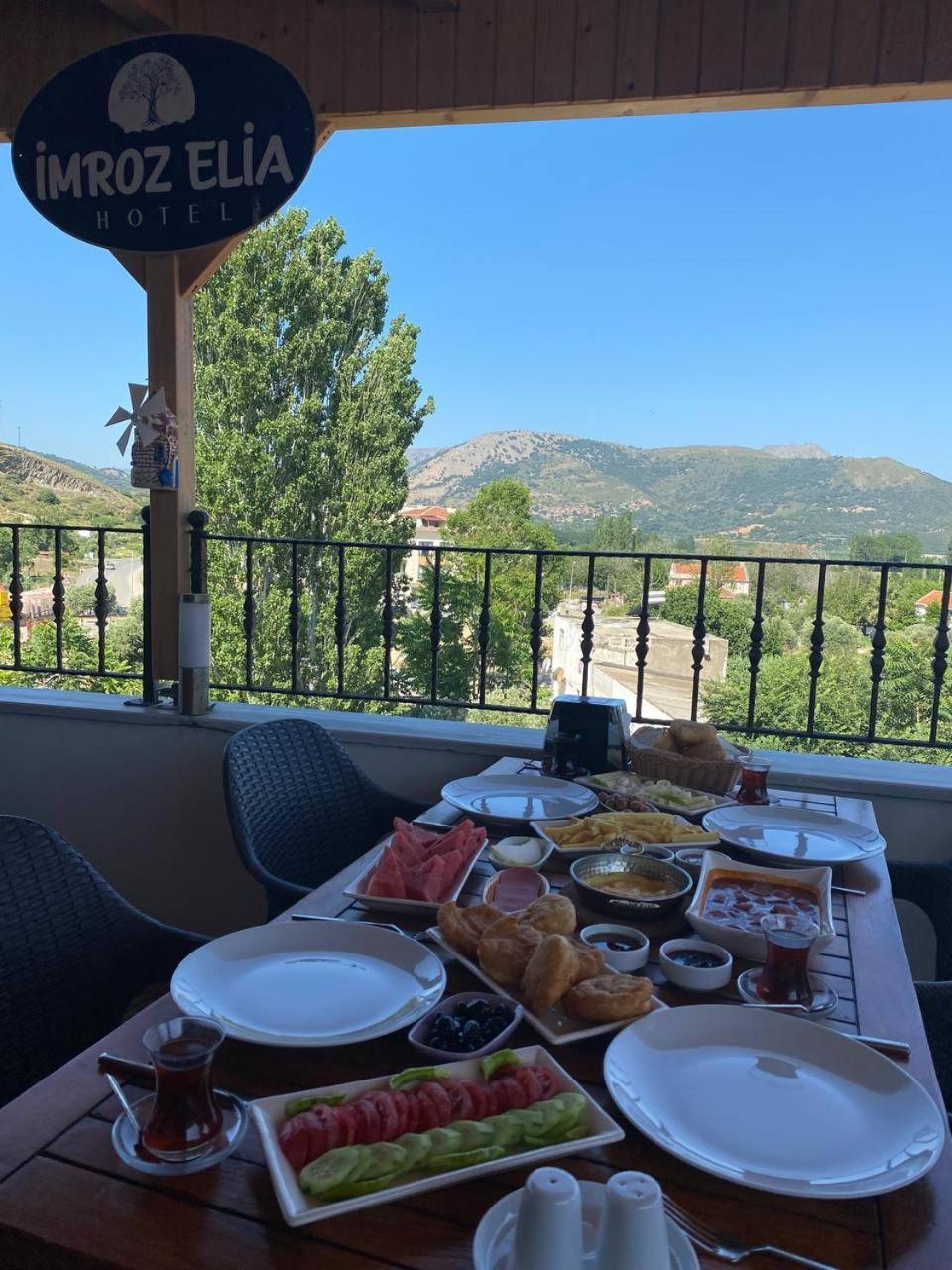 Imroz Elia Hotel Bagian luar foto