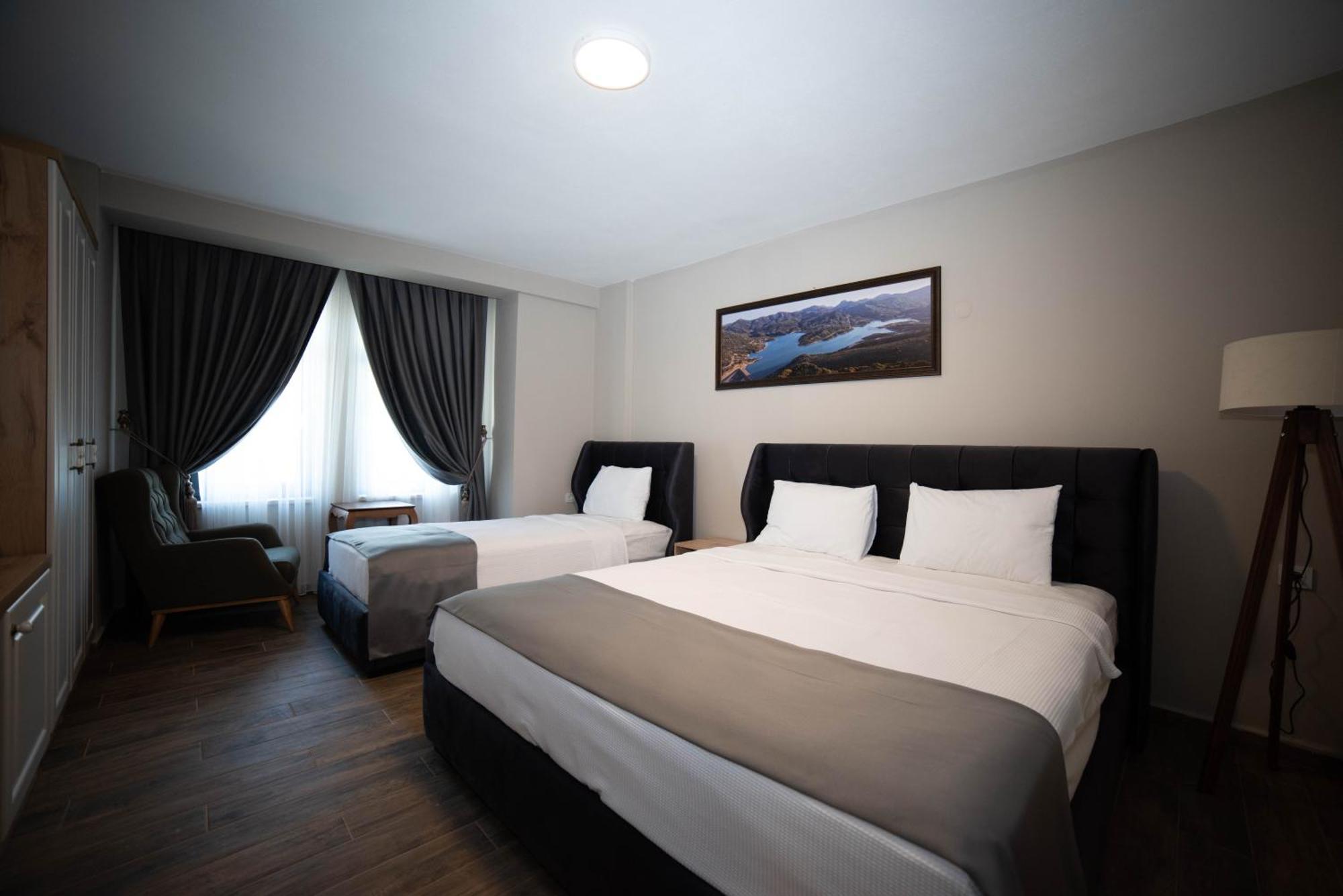 Imroz Elia Hotel Bagian luar foto