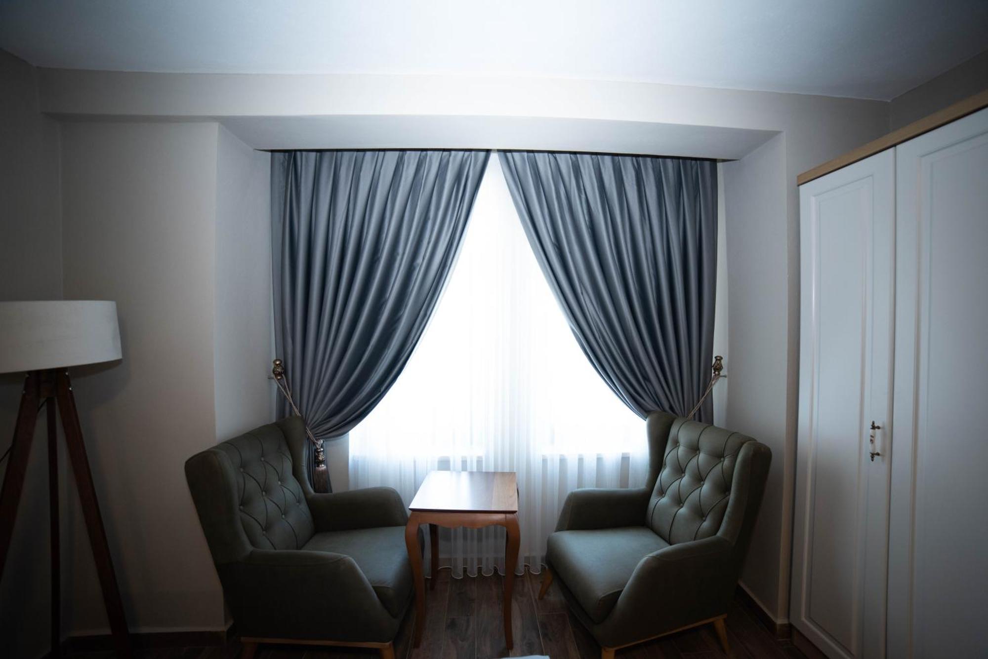 Imroz Elia Hotel Bagian luar foto